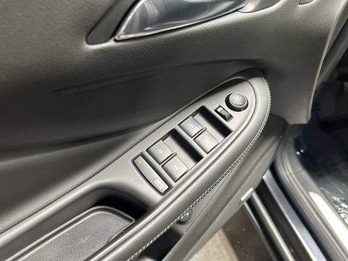 Used 2019 Buick Envision Premium w/ LPO, Active Package AWD/4WD image 25