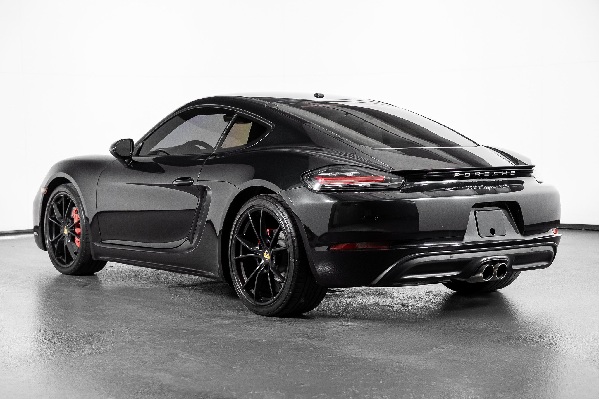 Used 2018 Porsche 718 Cayman S RWD image 21