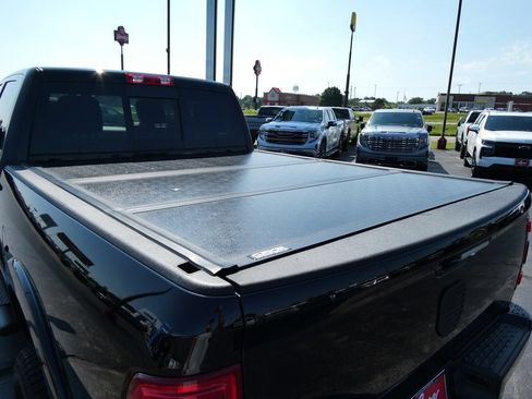 Used 2021 RAM 2500 Laramie w/ Body Color Bumper Group AWD/4WD image 8