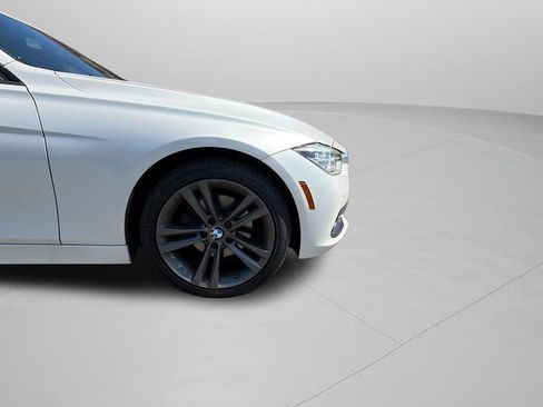 Used 2016 BMW 328i xDrive Sedan AWD/4WD image 32