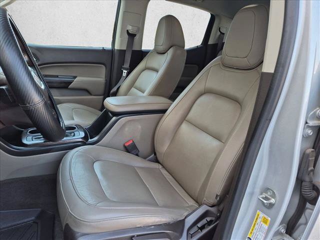 Used 2016 GMC Canyon SLT w/ Driver Alert Package AWD/4WD image 16
