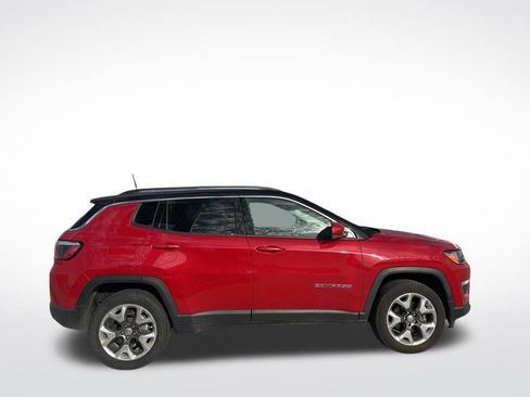 Used 2018 Jeep Compass Limited w/ Navigation Group image 38