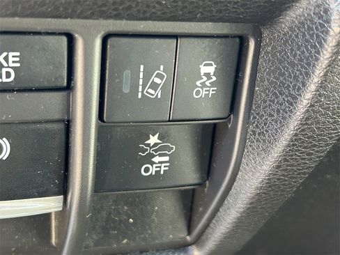 Used 2020 Acura MDX FWD image 30