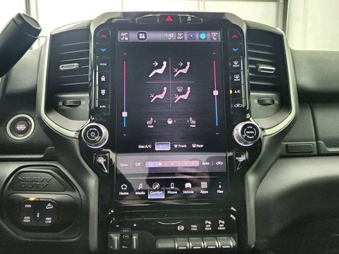 New 2026 RAM 2500 Big Horn AWD/4WD image 26