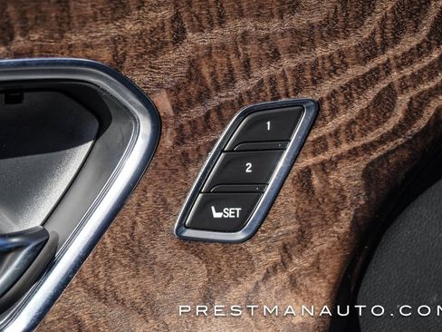 Used 2024 Acura RDX SH-AWD w/ Advance Package image 31