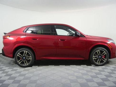 New 2026 BMW X2 xDrive28i w/ Technology Package AWD/4WD image 2