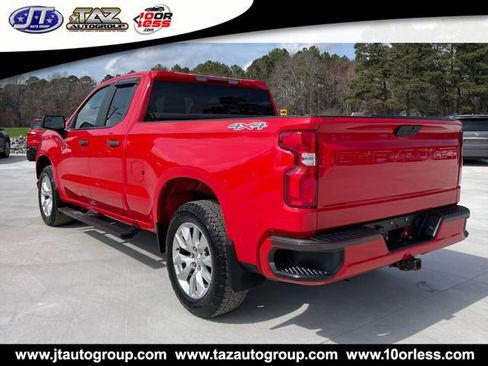 Used 2020 Chevrolet Silverado 1500 Custom w/ Custom Value Package AWD/4WD image 5