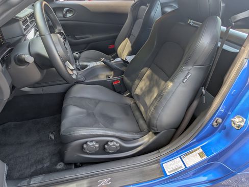 Used 2024 Nissan Z Performance w/ Floor Mat Package image 16