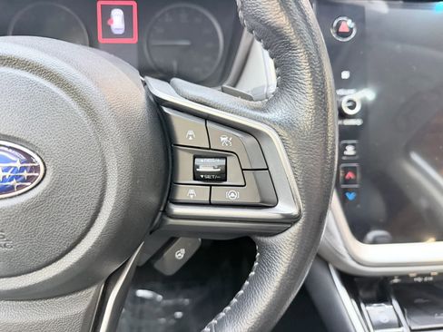 Used 2020 Subaru Outback Limited image 19