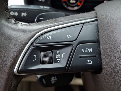 Used 2019 Audi Q7 2.0T Premium Plus w/ Premium Plus Package AWD/4WD image 21