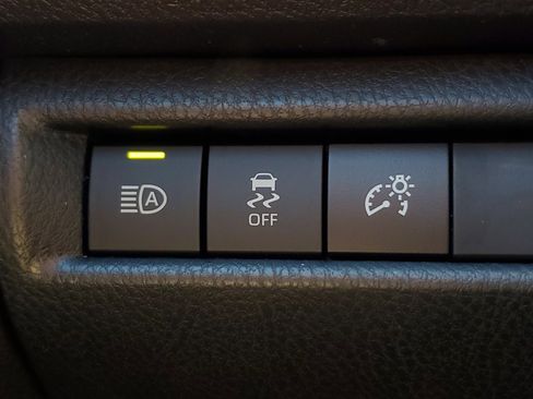 New 2026 Toyota Camry SE FWD image 30