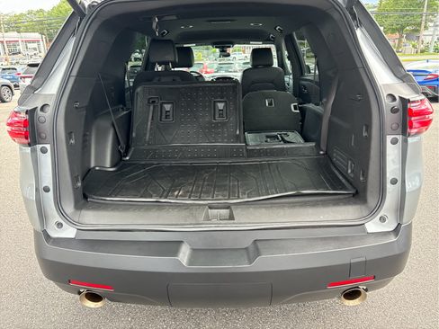 Certified 2023 Chevrolet Traverse LT w/ LPO, Floor Liner Package AWD/4WD image 30
