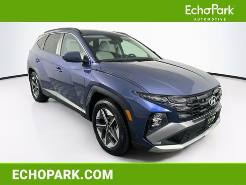 Used 2025 Hyundai Tucson SEL FWD image 1