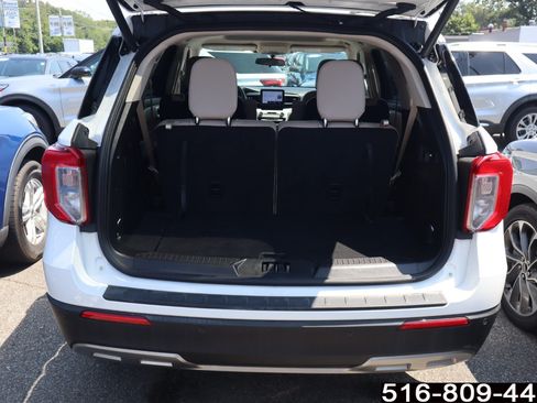 Used 2023 Ford Explorer XLT w/ Equipment Group 202A AWD/4WD image 27