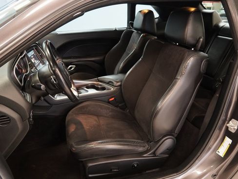 Used 2018 Dodge Challenger GT w/ GT Interior Package image 3