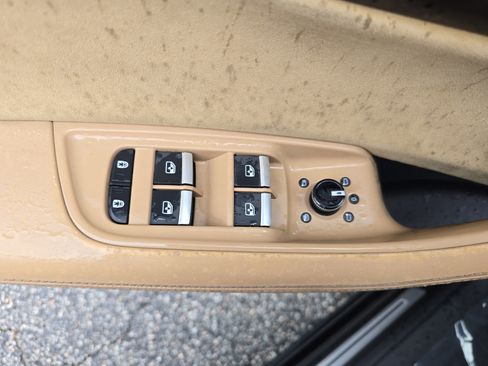 Used 2019 Audi Q8 Prestige AWD/4WD image 26