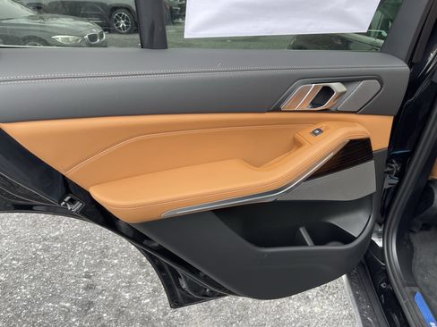 New 2026 BMW X5 xDrive40i w/ Climate Comfort Package image 14