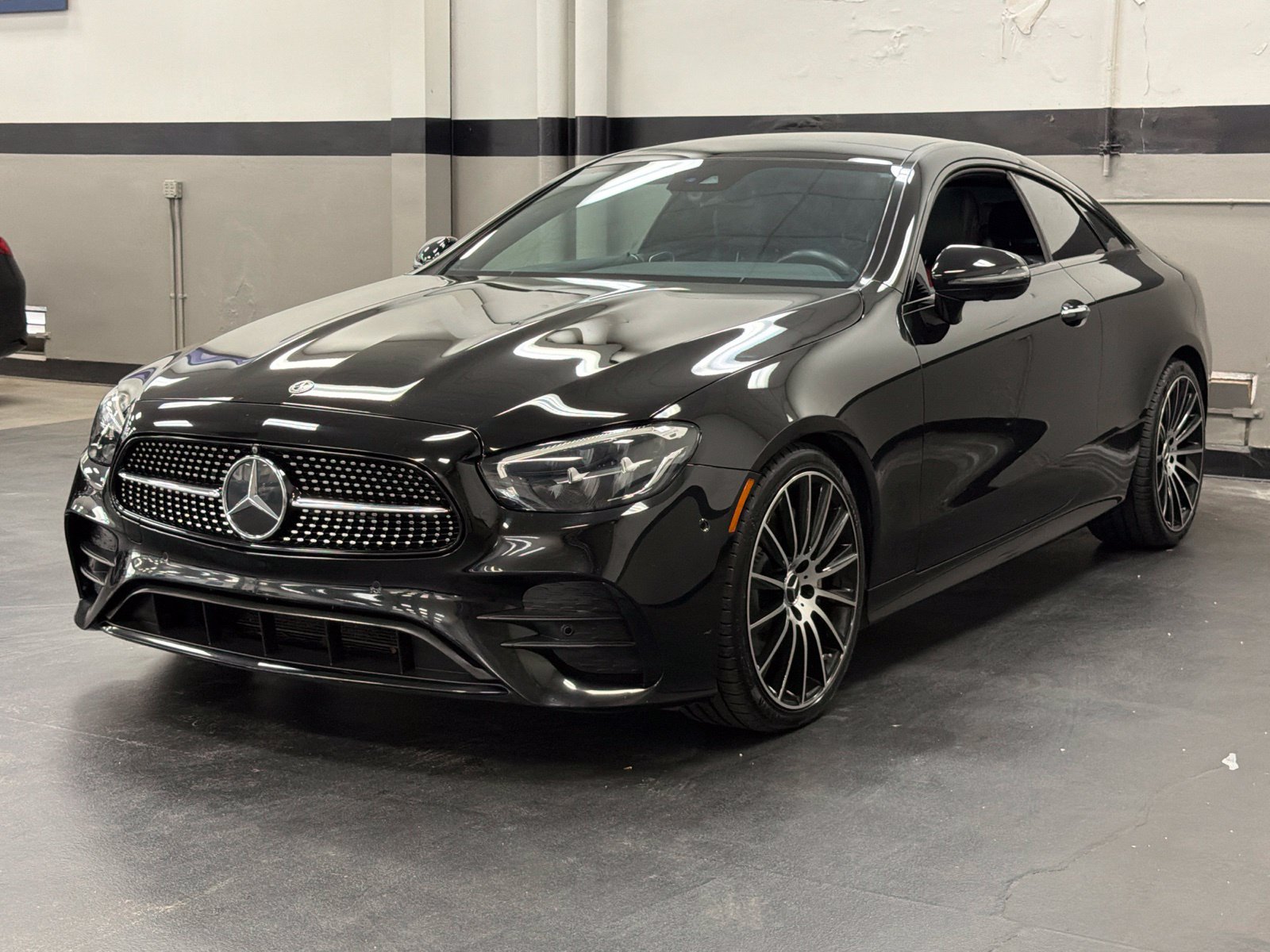 Used 2022 Mercedes-Benz E 450 Coupe image 6