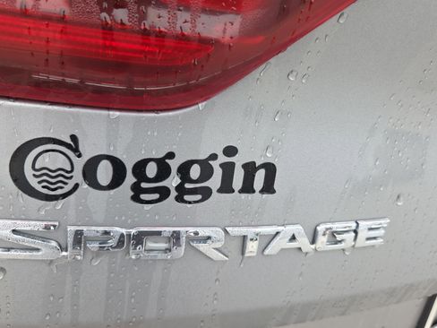 Used 2022 Kia Sportage LX image 29