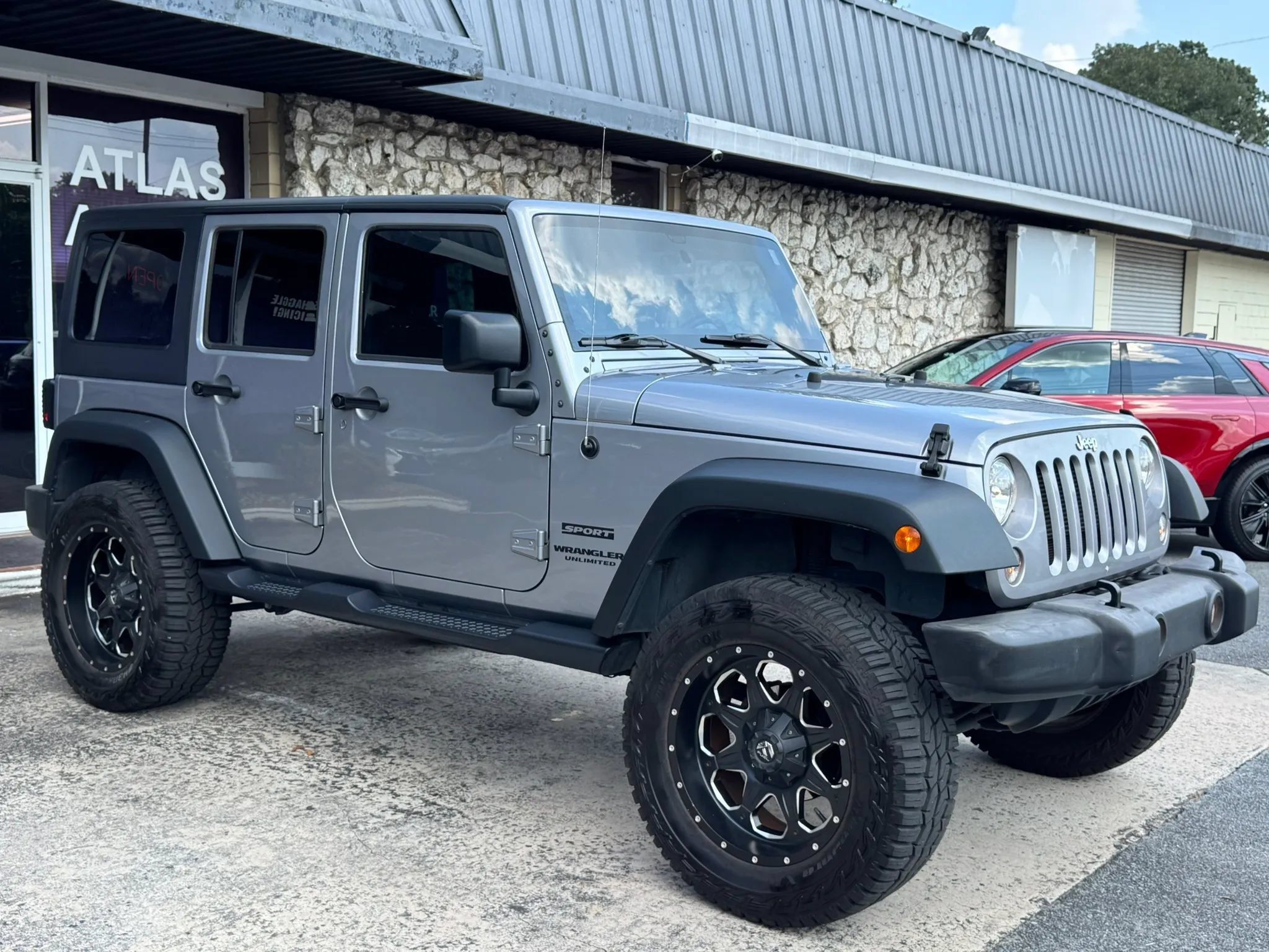 Used 2017 Jeep Wrangler Unlimited Sport w/ Quick Order Package 24S AWD/4WD image 9