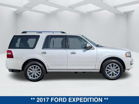 Used 2017 Ford Expedition Limited w/ Equipment Group 301A image 3