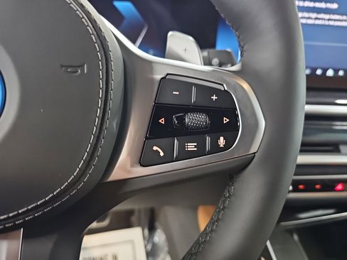 New 2026 BMW X5 xDrive50e w/ Executive Package image 20