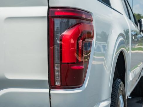 New 2026 Ford F150 Platinum w/ Equipment Group 703A Plus AWD/4WD image 8