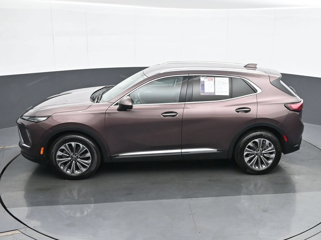 Used 2024 Buick Envision Preferred AWD/4WD image 18