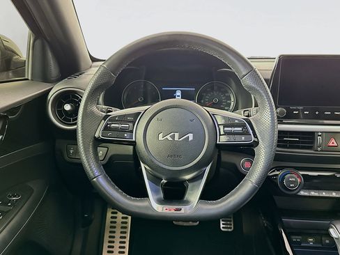 Used 2023 Kia Forte GT-Line w/ GT-Line Premium Package image 18