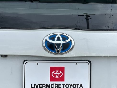 Used 2012 Toyota Prius Five image 48