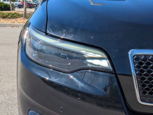 Used 2021 Jeep Cherokee Limited w/ Elite Package image 10