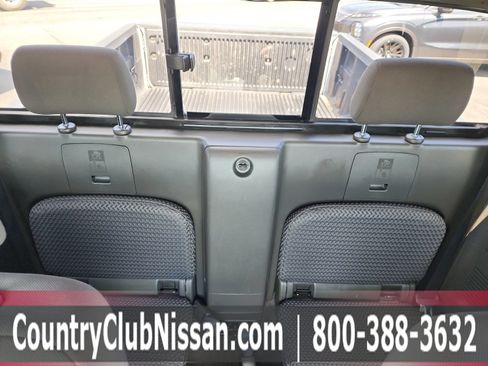 Used 2014 Nissan Frontier SV AWD/4WD image 18