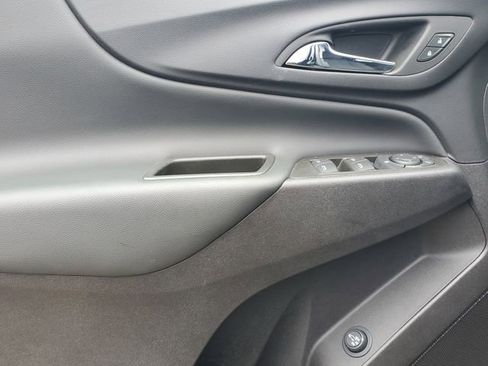 Certified 2024 Chevrolet Equinox LT w/ LPO, Floor Liner Package image 19