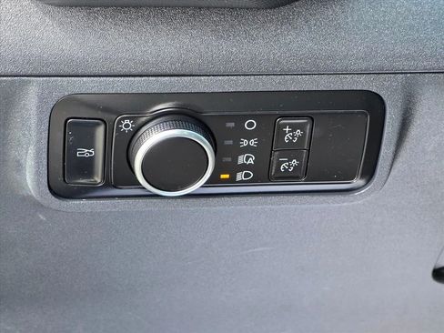 Used 2024 Ford Mustang Coupe RWD image 8