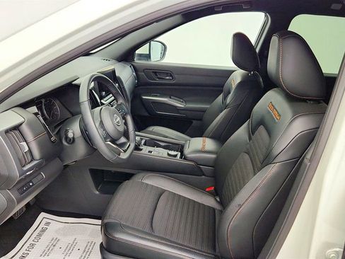 Used 2024 Nissan Pathfinder Rock Creek AWD/4WD image 19