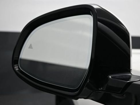 Used 2023 BMW X5 xDrive40i w/ Premium Package AWD/4WD image 4