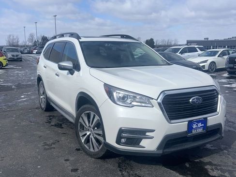 Used 2019 Subaru Ascent Touring w/ Popular Package #2A image 2