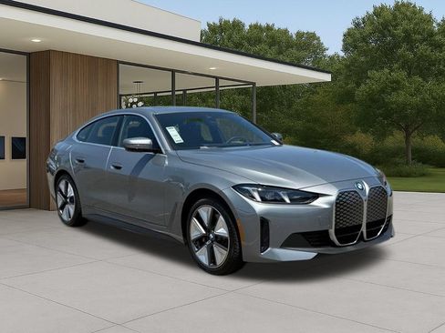 New 2026 BMW i4 xDrive40i w/ Premium Package AWD/4WD image 6