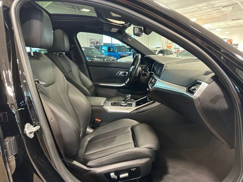 Used 2020 BMW 330i Sedan w/ Driving Assistance Package RWD image 36