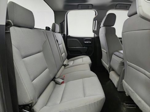 Used 2018 Chevrolet Silverado 1500 Custom w/ Custom Convenience Package AWD/4WD image 24