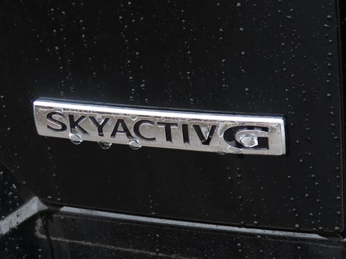 New 2025 MAZDA CX-5 Carbon Edition image 16