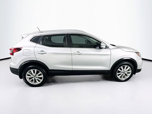 Used 2022 Nissan Rogue Sport SV image 10