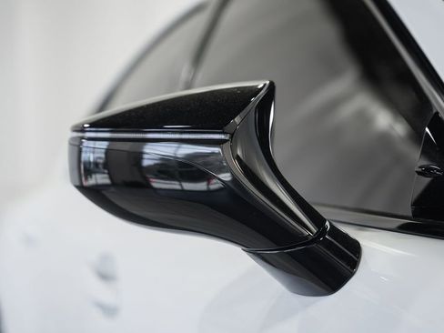 Used 2025 Lexus IS 350 F Sport w/ Navigation Package image 13