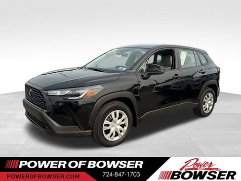 Used 2023 Toyota Corolla Cross L FWD image 1