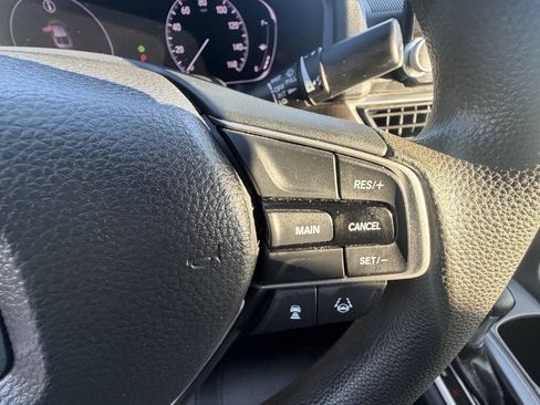 Used 2019 Honda Accord EX image 19