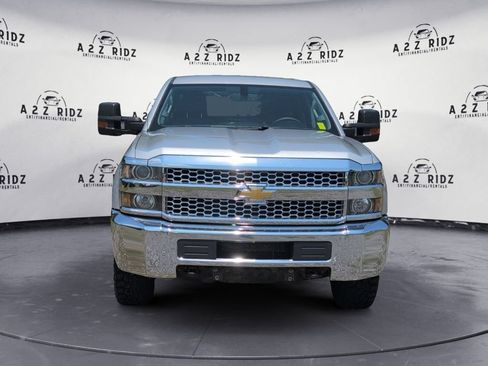 Used 2019 Chevrolet Silverado 2500 W/T w/ WT Convenience Package AWD/4WD image 2