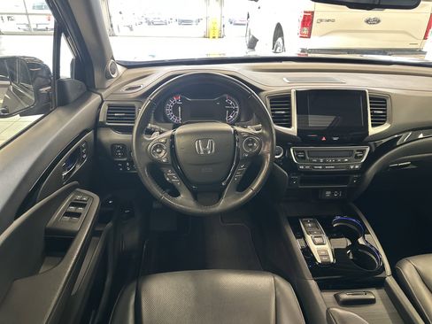Used 2020 Honda Ridgeline RTL-E image 2
