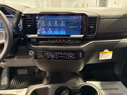 New 2026 Chevrolet Silverado 1500 LT AWD/4WD image 12