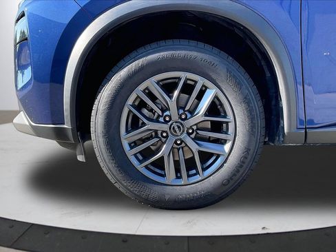 Used 2023 Nissan Rogue S FWD image 33
