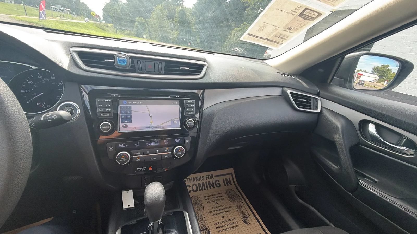 Used 2014 Nissan Rogue SV w/ SV Premium Package AWD/4WD image 26